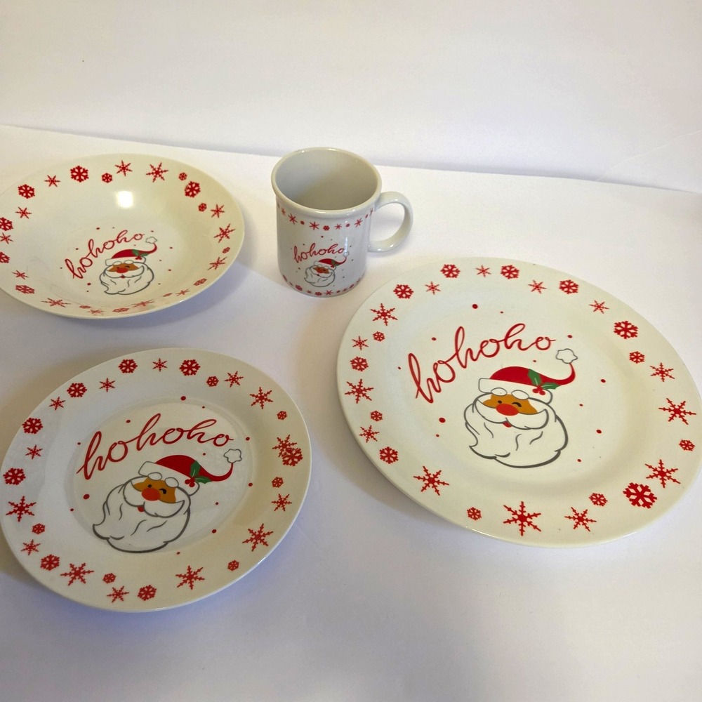 JAS Exclusive Ho Ho Ho Santa 4pc Dinner Stoneware 2005 Christmas Holiday Festive